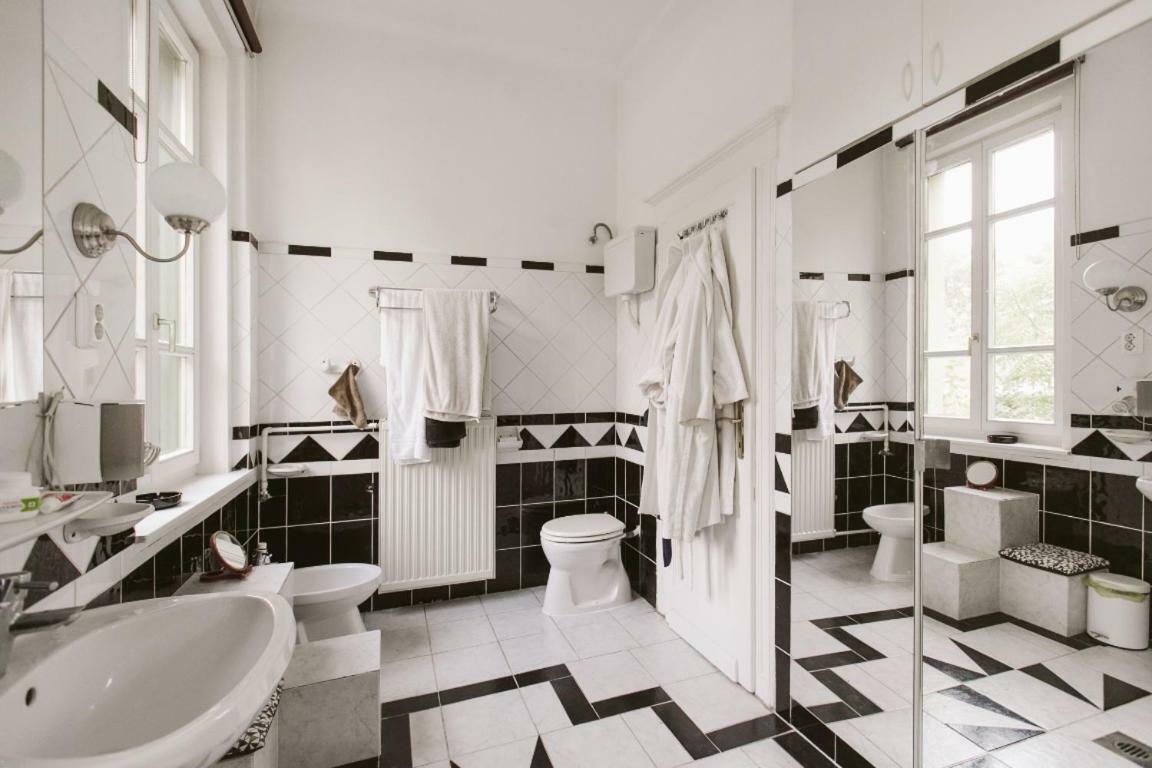 Luxury Apartment View On To The Castle Budapest Exterior foto